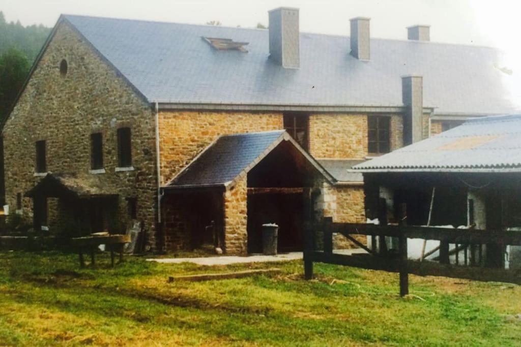 Les Ecuries De Lesse Villa Libin Exteriör bild