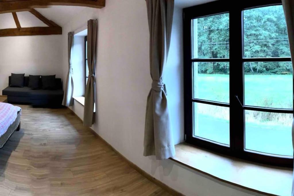Les Ecuries De Lesse Villa Libin Exteriör bild